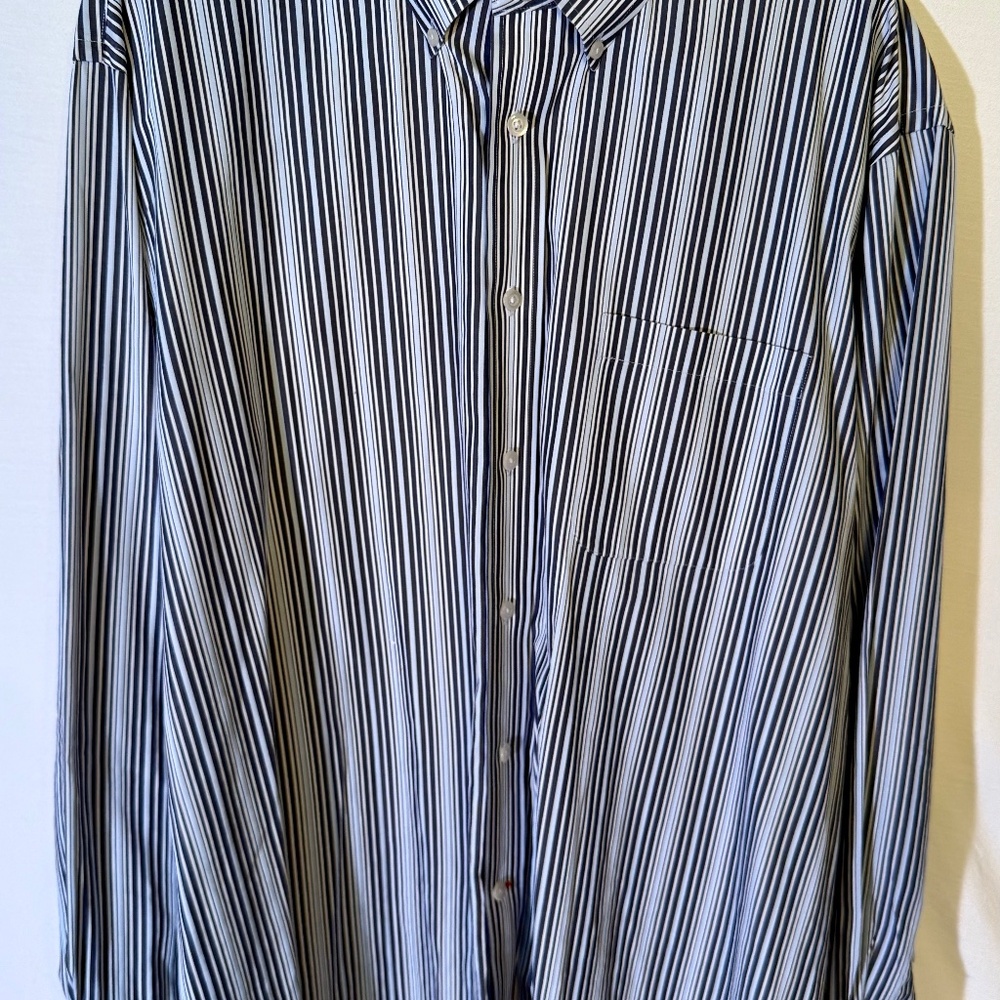 Daniel Cremieux Navy & White Vertical Stripe Button-Down